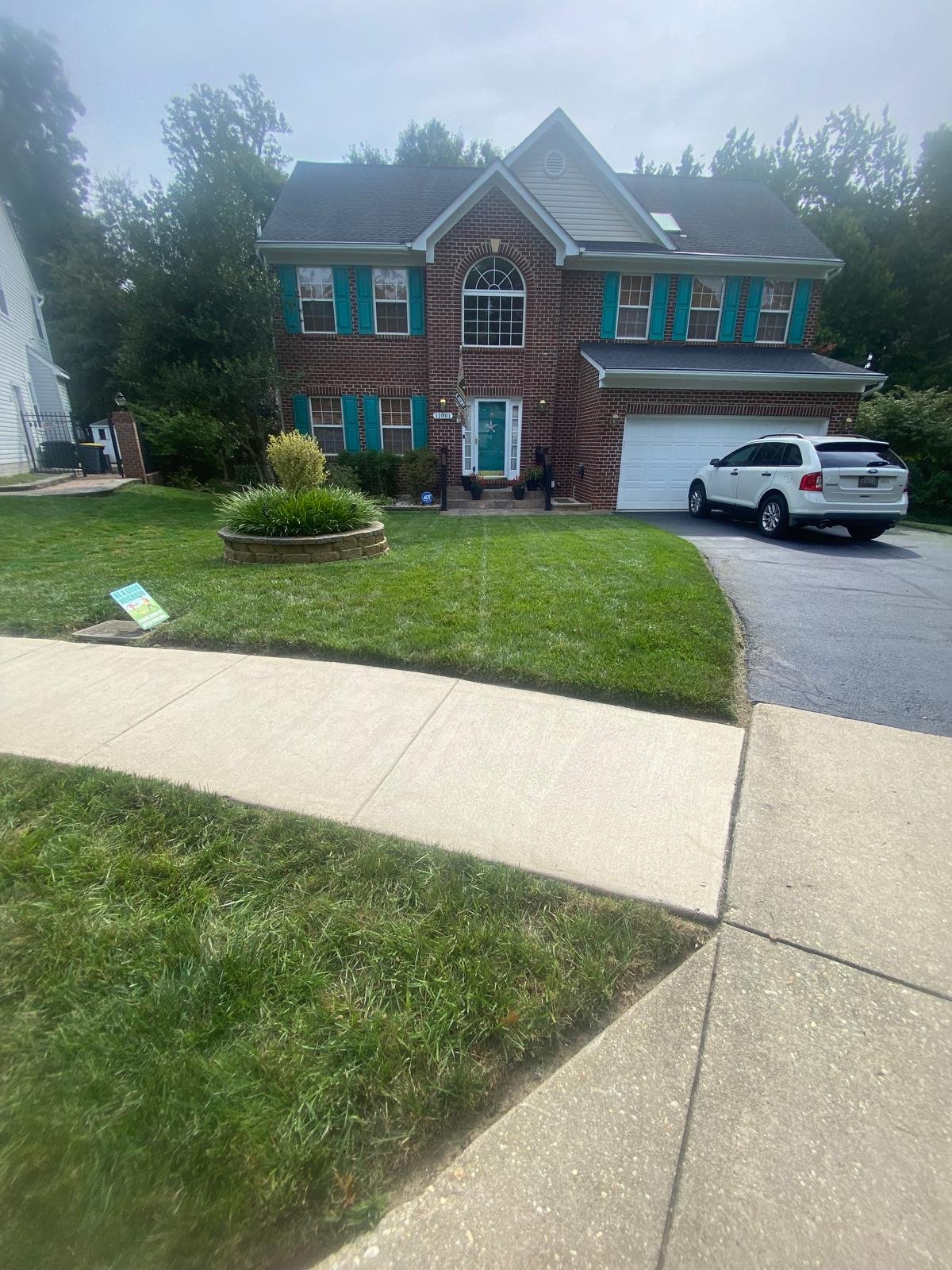 Lawn and landscape maintenance work